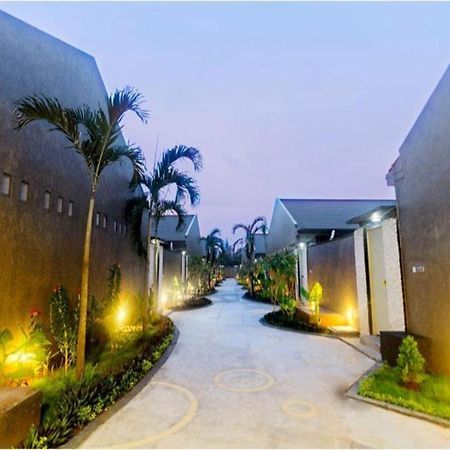 Bali Rich Villa Tuban  Exterior photo